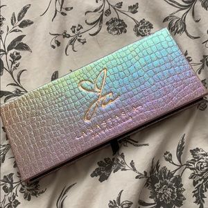 ABH JACKIE AINA PALETTE